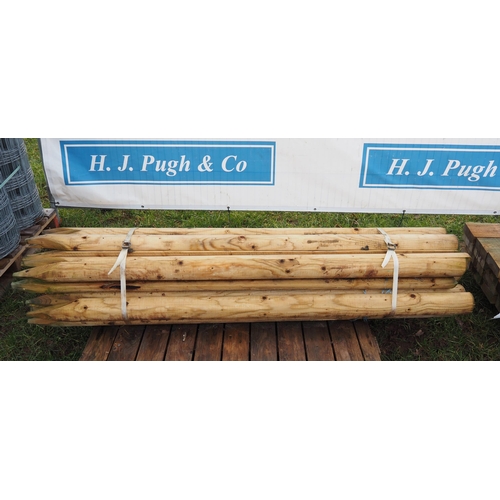 1210 - Half round fencing stakes 6ft - 30