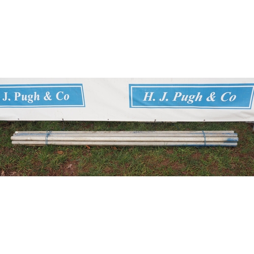 1242 - 8ft Aluminium scaffold poles - 10