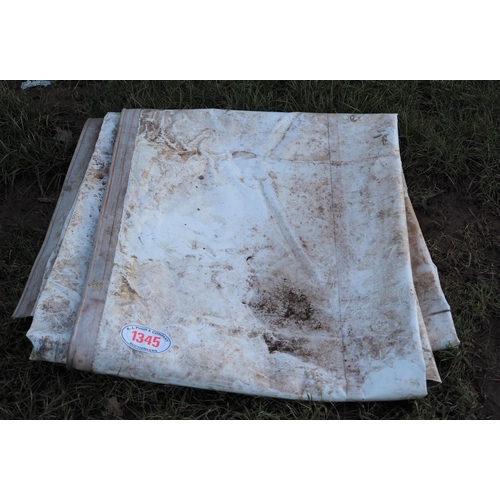 1345 - Large tarpaulin 15x8ft