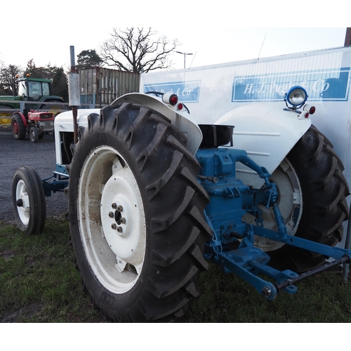 1367 - Fordson Power Major tractor. Fitted with a 6 cylinder engine and new tyres. Runs. Keys in office