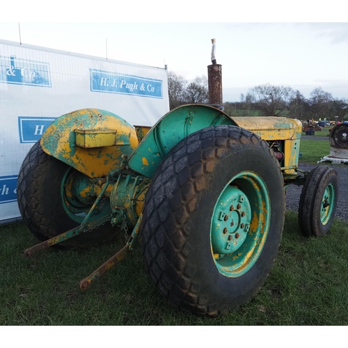 1372 - Massey Ferguson 205 tractor. With power steering and torque convertor. Needs new battery.  SN 832434... 