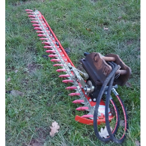 1415 - Hydraulic mini digger hedge cutter