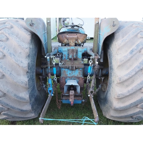 1443 - Fordson Major tractor puller with 6 cylinder engine. 130HP. Fitted with floatation tyres, power stee... 