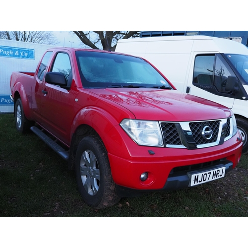 1467 - Nissan Navara Outlaw pickup. 2007. MOT until 20/12/23. Recent service. Runs. Reg. MJ07 MRJ. 2 keys a... 