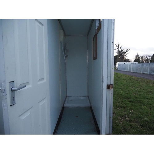 1474 - Twin axle towable double shower unit with on board water tank.