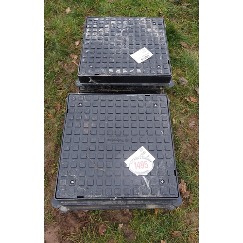 1495 - Poly pipe drain covers 2'x2ft - 4