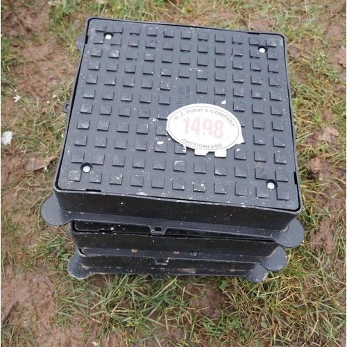 1498 - Poly pipe drain covers 1'x1ft - 3