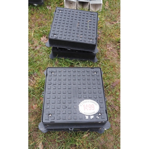 1499 - Poly pipe drain covers 1'x1ft - 4