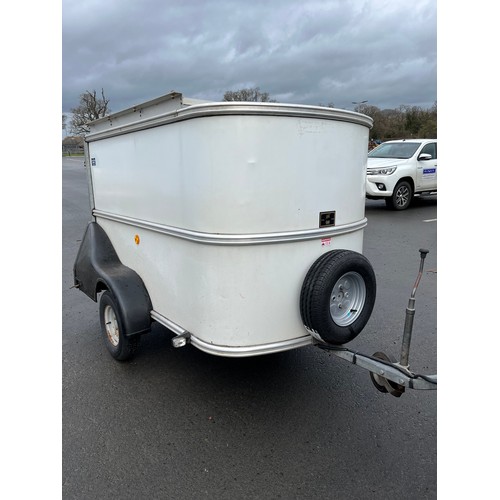 1552 - Ifor Williams BV64E box trailer