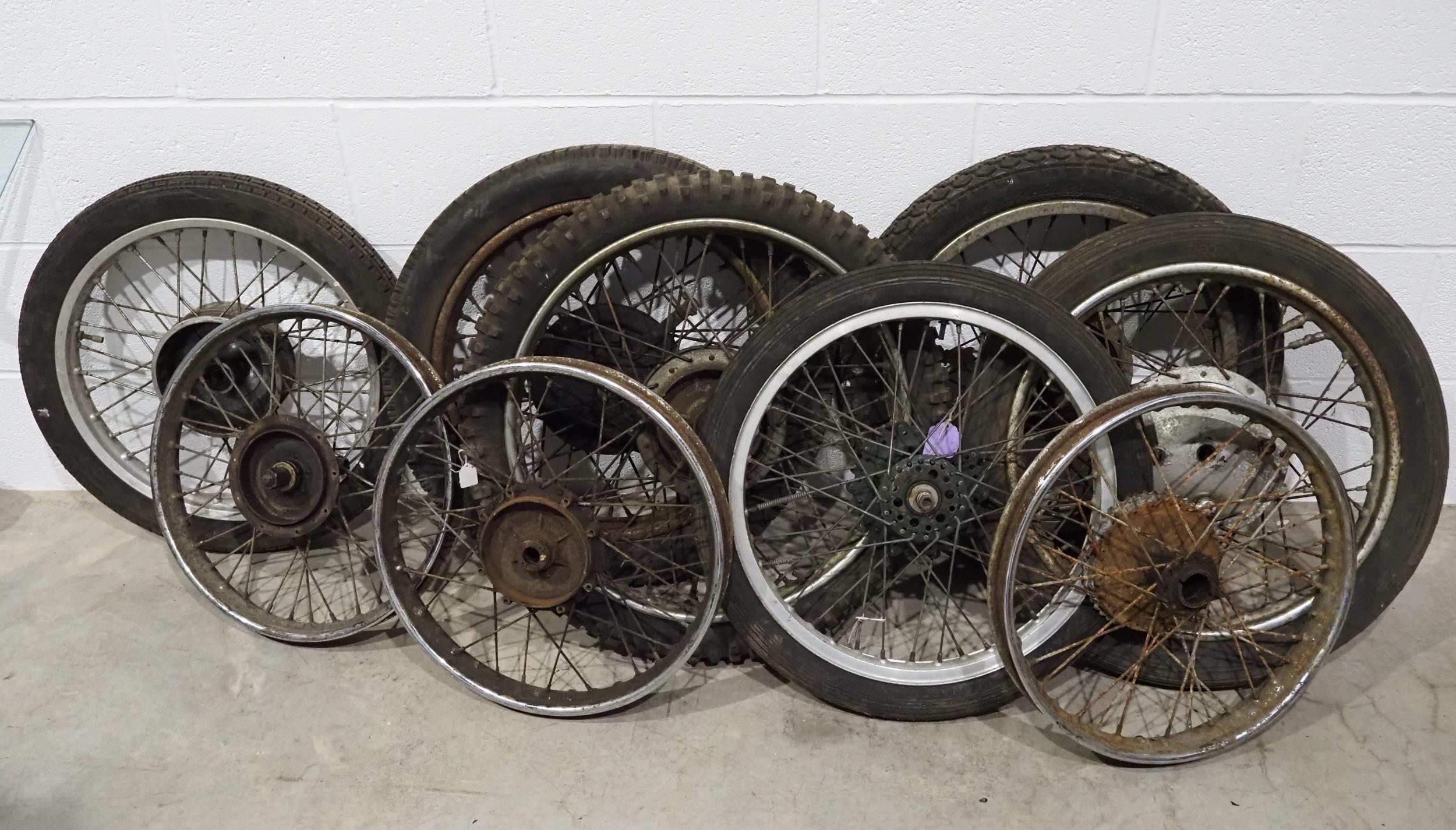 Quantity of motorcycle wheels and tyres 9