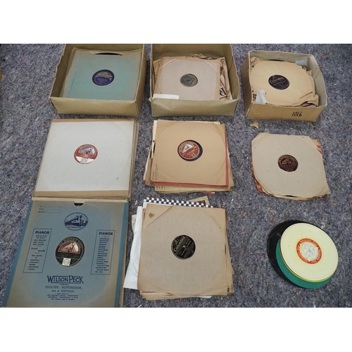 88 - Large quantity of jazz and other vinyl records to include Noel Coward and Bing Crosby