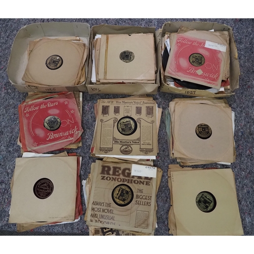 102 - Large quantity of assorted Bing Crosby vinyl records