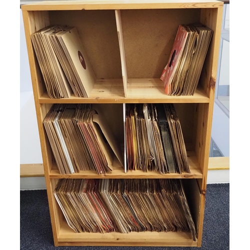 119 - Large quantity of jazz, classical and other vinyl records in display case to include Glenn Miller