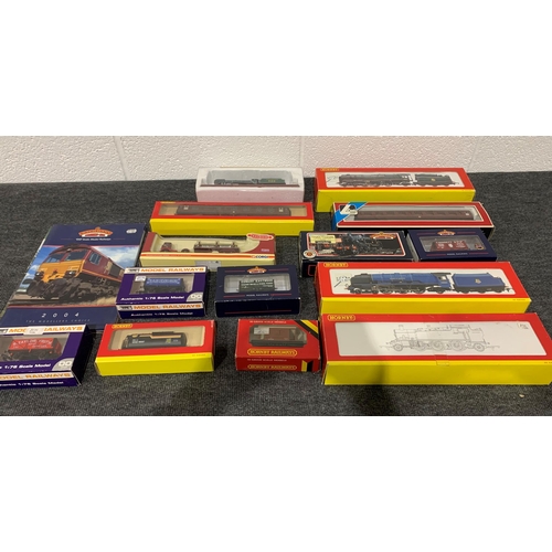 172 - Large quantity of boxed model trains to include Hornby and Corgi
