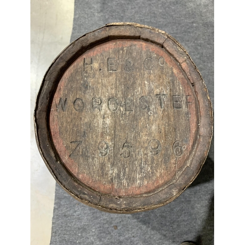 186 - Vinegar barrel HE & Co Worcester