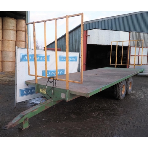 133 - Yeoward 22ft bale trailer with thripples. 1996. S/n 9653