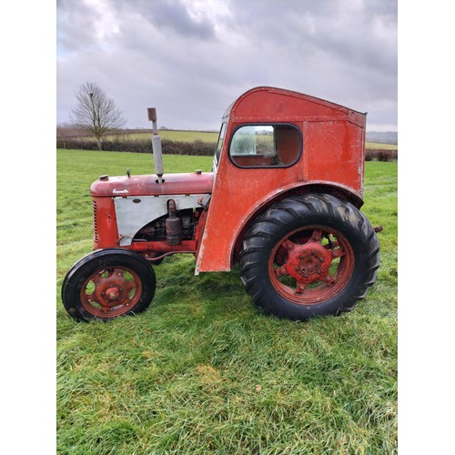 368 - David Brown Cropmaster petrol/TVO tractor. Somerset tractor, was running a year ago. Reg LYC 350. Wi... 