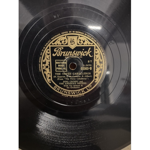 121 - Approx. 500 shellac & vinyl 78 rpm 10