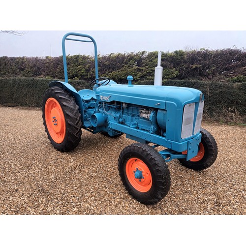 381 - Fordson Major 6 cylinder tractor. Runs