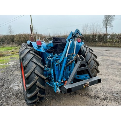402 - Doe Triple D tractor. 1963. Rare tractor. Runs and drives, has recently had the turn table re-engine... 