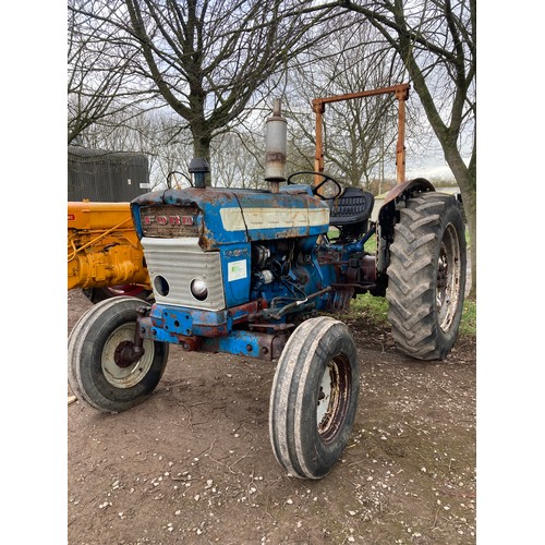 363 - Ford 4000 Pre Force original tractor. Supplied by Oak Bros. of Hungerford. Complete with power steer... 