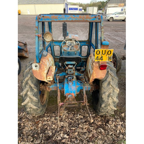 384 - Ford 3000 tractor