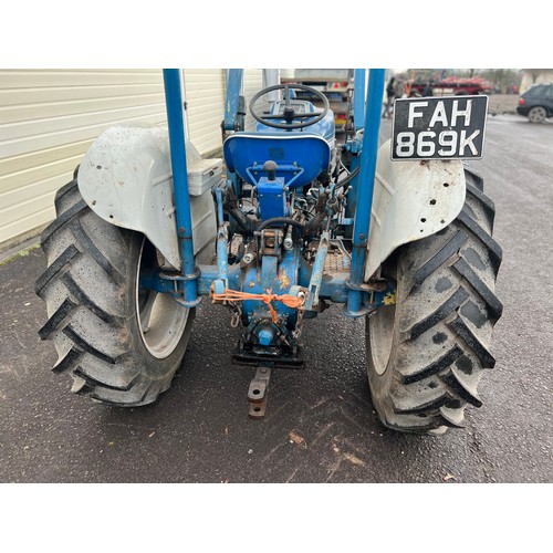 393 - Ford 3000 diesel tractor. 1972. Runs and drives. Tax for road use. Fitted with loader. Reg. FAH 869K