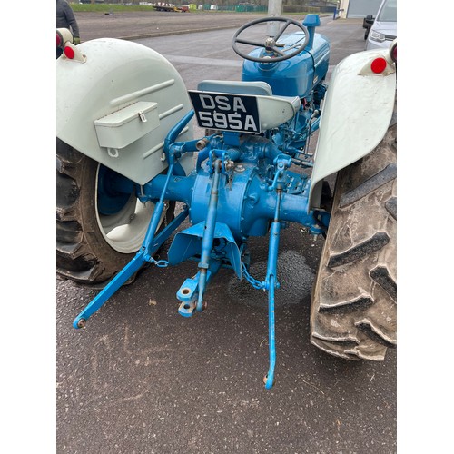 394 - Fordson New Performance Super Dexta. 1963. Diesel engine. Runs and drives. Taxed for road use. Reg. ... 