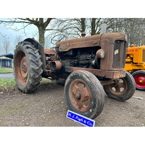 361 - Fordson Power Major tractor. 1959. Barn find condition, will run and drive. Same farm from new. V5 a... 