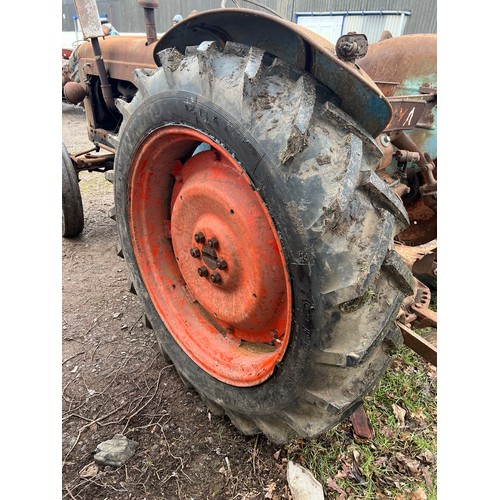 361 - Fordson Power Major tractor. 1959. Barn find condition, will run and drive. Same farm from new. V5 a... 