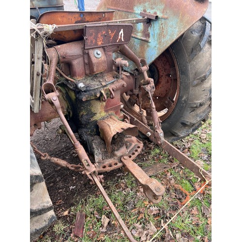 361 - Fordson Power Major tractor. 1959. Barn find condition, will run and drive. Same farm from new. V5 a... 