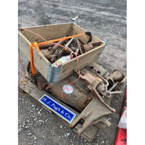 163 - Standard Fordson engine block, no cracks c/w some parts