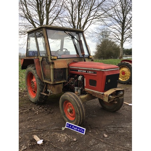 378 - Zetor 4911 tractor. 1978. Runs. Reg FYA813T. V5