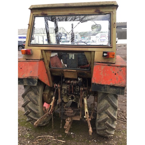 378 - Zetor 4911 tractor. 1978. Runs. Reg FYA813T. V5