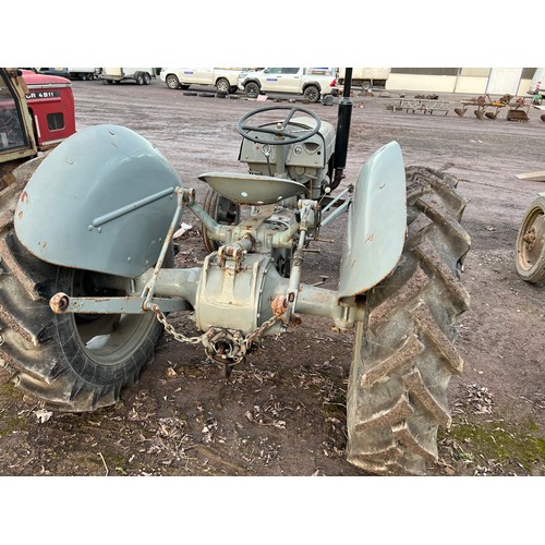 377 - Ferguson T20 petrol/paraffin tractor. Good condition. V5