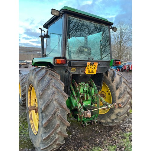 370 - John Deere 4240S 4WD. 1984. Showing 2500 hours. Very tidy tractor