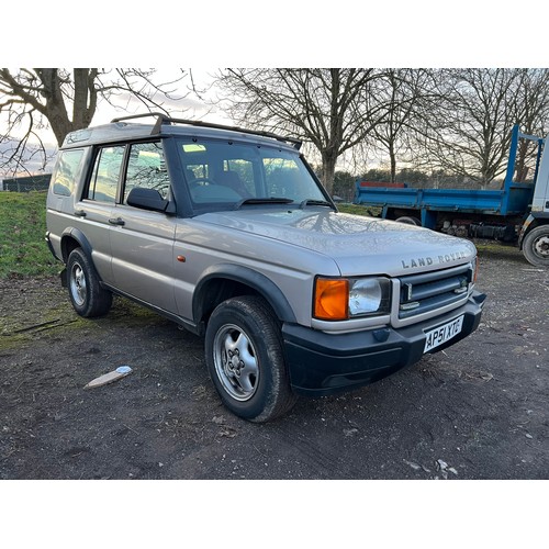 414 - Land Rover Discovery 2 TD5. 2001. MOT 03/23. V5 and keys in office