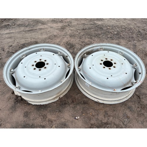 265 - 13x36 Rear wheels, very good condition - 2