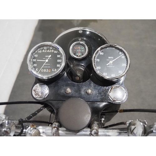 850 - BSA Super Flash motorcycle. 1953. 650cc. Frame No. BA10S128.
Engine No. BA10S324. 
Engine runs, 10TT... 