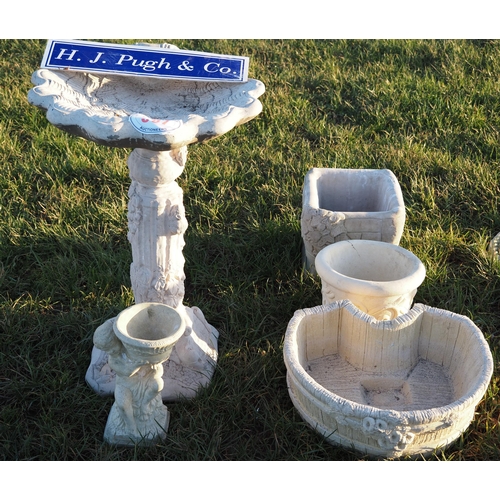 587 - Planters and bird baths