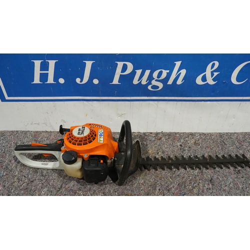 650 - Stihl HS45 hedge cutter