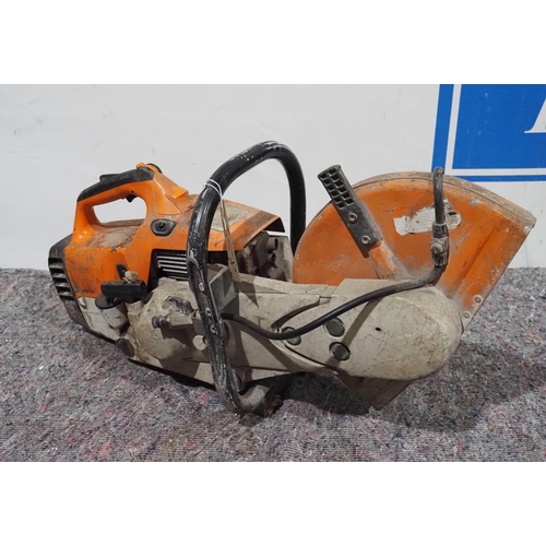 658 - Stihl disc cutter