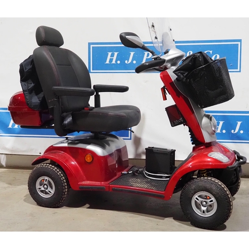 664 - Kymco mobility scooter, in working order