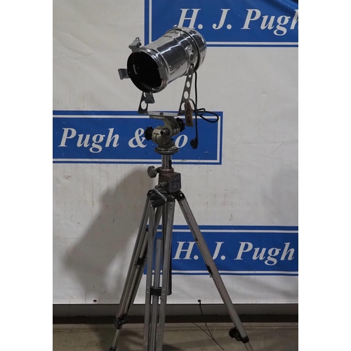 669 - Large chrome theatre light on chrome tripod stand