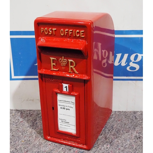 787 - Postbox 22