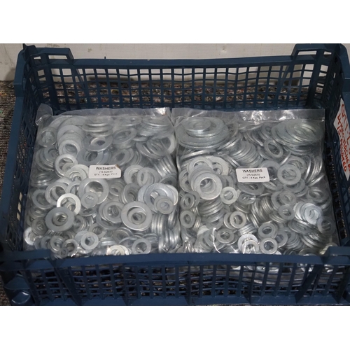 810 - 4kg Bags of mixed washers - 2