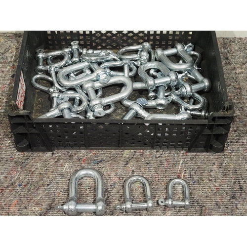 819 - 35 Shackles, 3 sizes