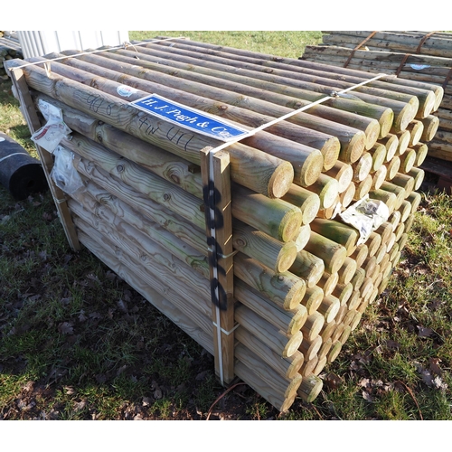 1162 - Round stake 6ft x 4