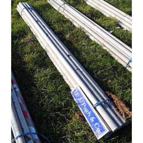 1183 - Aluminium scaffold poles 8ft - 10