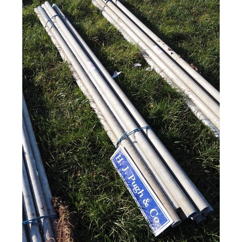 1184 - Aluminium scaffold poles 8ft - 10